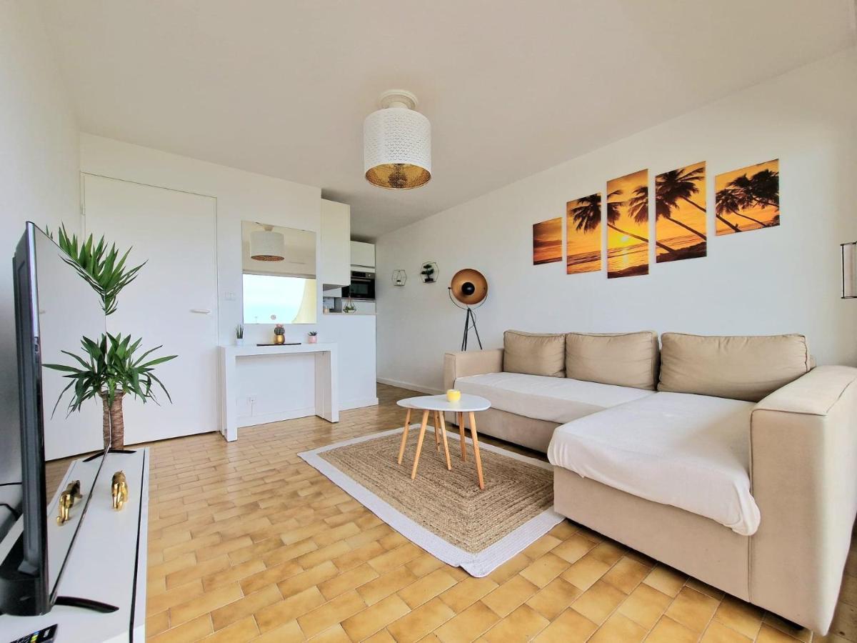 Appartement 1Ere Ligne Piscine Terrasse Au Bord De La Plage Front De Mer Avec 6 Velos Palavas-les-Flots Eksteriør billede