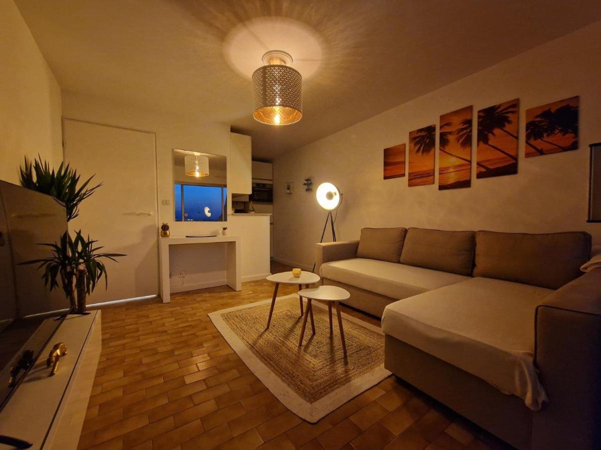 Appartement 1Ere Ligne Piscine Terrasse Au Bord De La Plage Front De Mer Avec 6 Velos Palavas-les-Flots Eksteriør billede