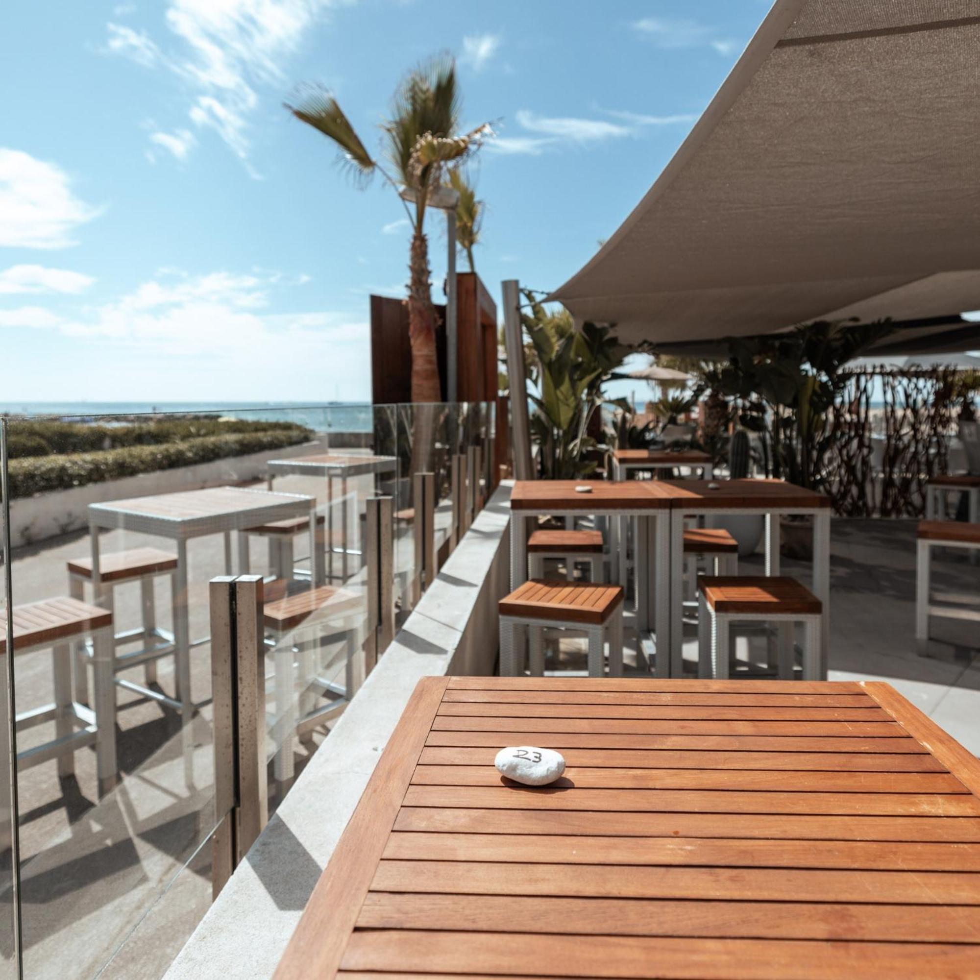 Appartement 1Ere Ligne Piscine Terrasse Au Bord De La Plage Front De Mer Avec 6 Velos Palavas-les-Flots Eksteriør billede