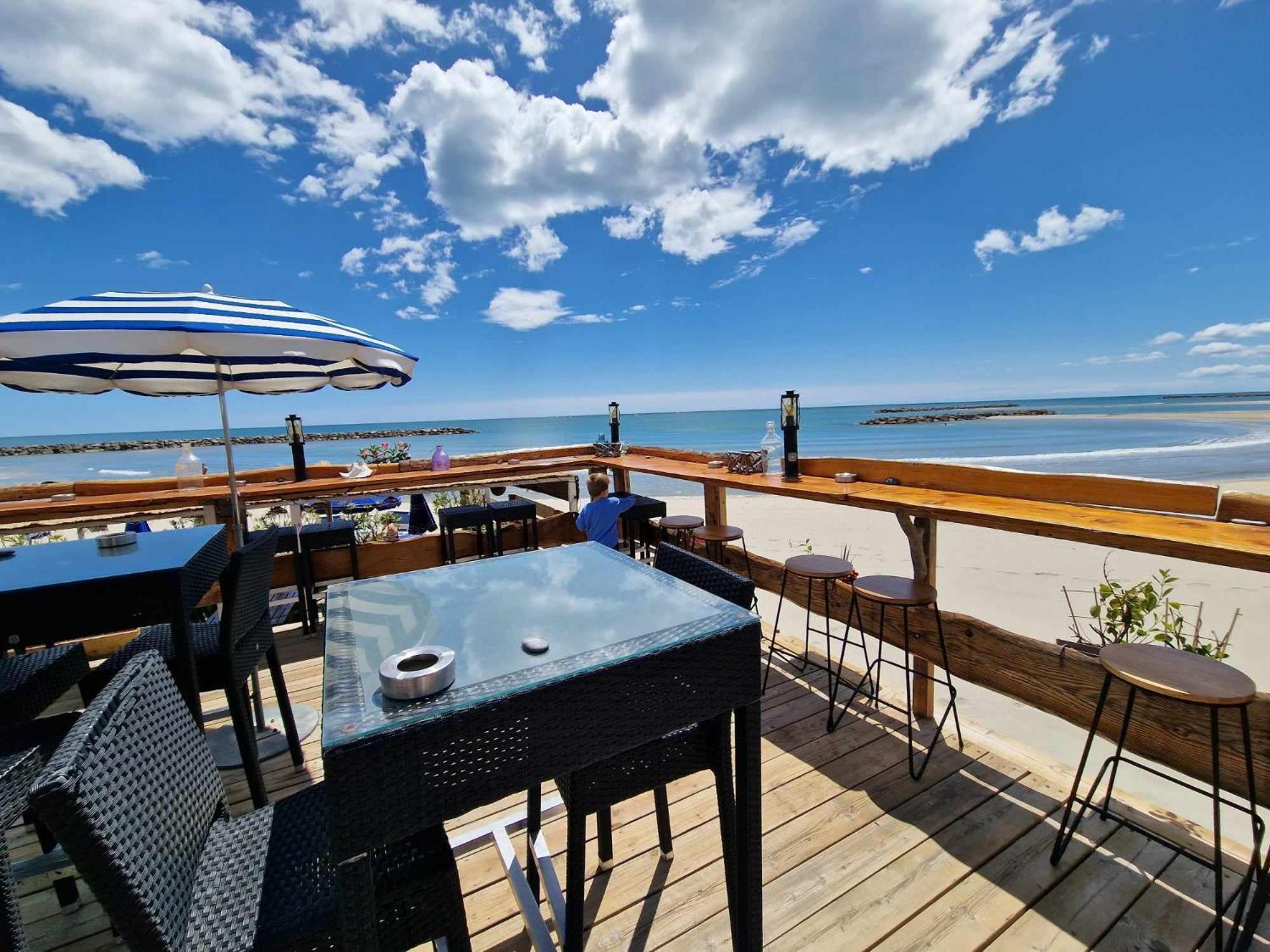 Appartement 1Ere Ligne Piscine Terrasse Au Bord De La Plage Front De Mer Avec 6 Velos Palavas-les-Flots Eksteriør billede